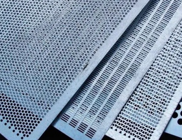 Лист перфорированный нержавеющий Rg AISI 430 8 мм ТУ 25.11.23-002-23083253-2017 фото