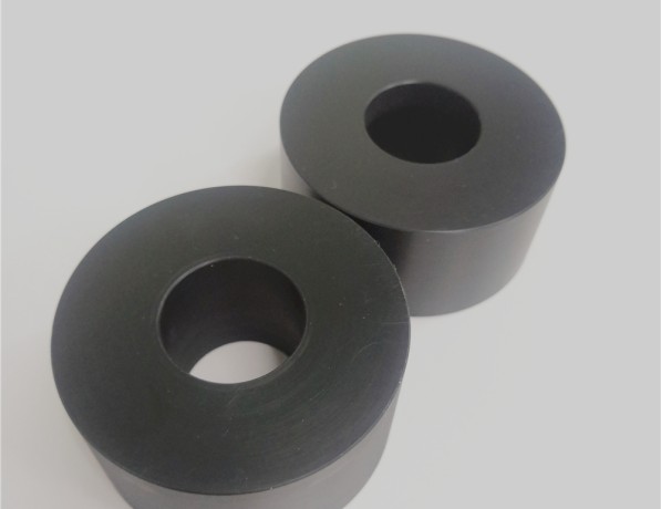 Полиацеталь втулка черная ПОМ-Н 20х50х3000 мм ТУ СТО-002-17152852-2011 фото