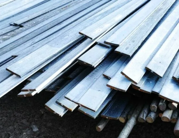 Полоса стальная г/к гладкая в рулоне для заземления 09Г2С 50х90 мм ГОСТ 103-2006 фото