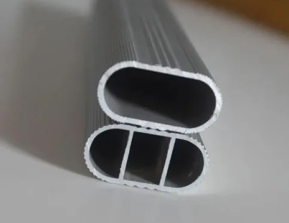 Профиль алюминиевый прессованный овальный Д1 70х35х5 мм ГОСТ 18591-91 фото